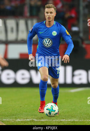 Koeln, Germania. Xvi Dec, 2017. Colonia, Germania, 16 dicembre 2017, Bundesliga giornata 17, 1. FC Koeln vs VfL Wolfsburg: Affrontare Credito: Juergen schwarz/Alamy Live News Foto Stock