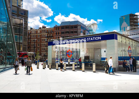 Nuovo ingresso alla stazione Victoria di Londra, Regno Unito Foto Stock