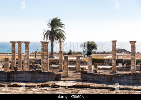 Rovine di Baelo Claudia, antica città Romana al di fuori di Tarifa, nei pressi del villaggio di Bolonia, in Andalusia, Spagna meridionale Foto Stock