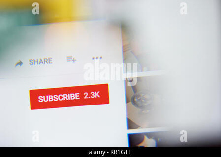 New york, Stati Uniti d'America - 14 dicembre 2017: pulsante Iscriviti per canale di youtube su uno schermo del notebook close-up Foto Stock