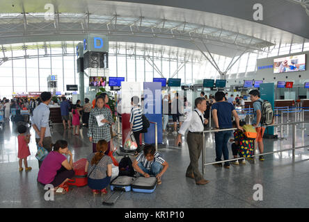 Checkin, aeroporto internazionale, Noi bay, Hanoi, Vietnam, Aeroporto Internazionale di Noi Bai Foto Stock