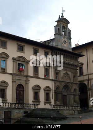 Piazza Grande il tribunale vecchio palazzo e la fraternit dei