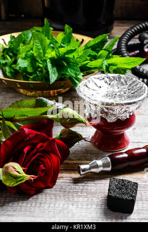 Shisha con il profumo delle rose Foto Stock