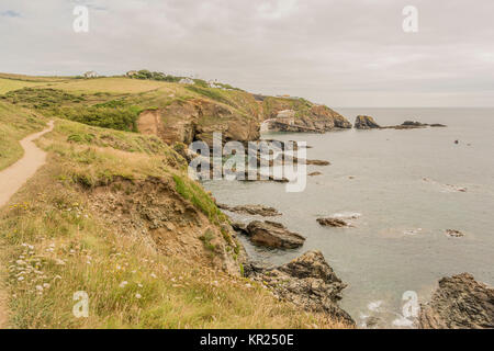 La South West Coast Path, Housel Bay, Cornwall, Regno Unito. Foto Stock