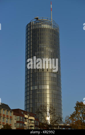 RWE tower, opera place, cibo, Renania settentrionale-Vestfalia, Germania, RWE-Turm, Opernplatz, Essen, Nordrhein-Westfalen, Deutschland Foto Stock