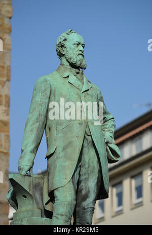 Alfred groppa monumento, mercato, cibo, Renania settentrionale-Vestfalia, Germania, Alfred-Krupp-Denkmal, Markt, Essen, Nordrhein-Westfalen, Deutschland Foto Stock