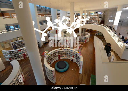 Openbare Bibliotheek Amsterdam, Oosterdokskade, Amsterdam, Paesi Bassi, Niederlande Foto Stock