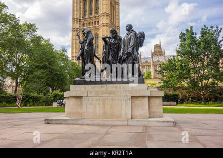 I Borghesi di Calais, Auguste Rodin. Calco della scultura originale situato nella torre di Victoria Gardens, Westminster, London, Regno Unito Foto Stock