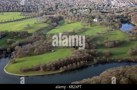 Vista aerea del Roundhay Park a Leeds, Regno Unito Foto Stock