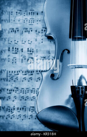 Violino classico e il punteggio della musica Foto Stock