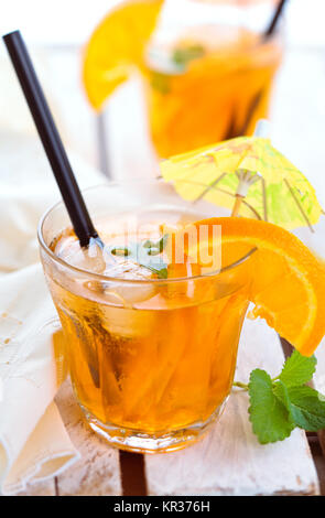 Limonata arancione con la menta. Foto Stock