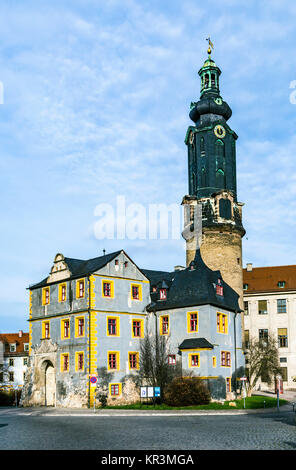 Weimar, città castello sotto il cielo blu, Germania Foto Stock