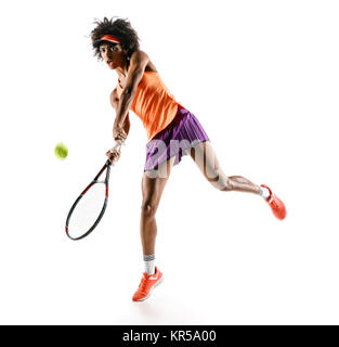 Giovane ragazza di tennis in silhouette isolati su sfondo bianco. Movimento dinamico Foto Stock