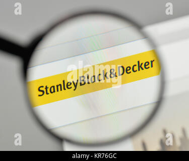 Milano, Italia - 1 Novembre 2017: Stanley Black & Decker logo sulla homepage del sito web. Foto Stock