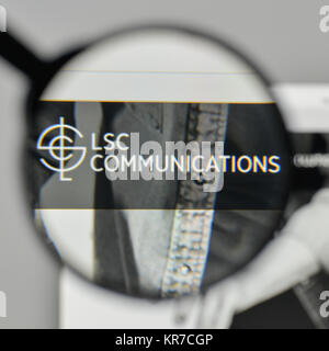 Milano, Italia - 1 Novembre 2017: LSC Communications logo sulla homepage del sito web. Foto Stock
