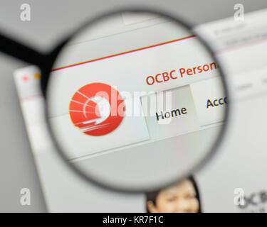 Milano, Italia - 1 Novembre 2017: OCBC Bank logo sulla homepage del sito web. Foto Stock