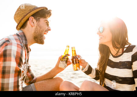 Coppia avente un grande tempo insieme Foto Stock