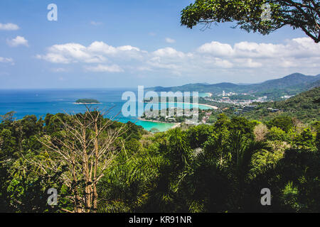 Paesaggio di Phuket View Point, una pietra miliare in Phuket Sud della Thailandia Foto Stock