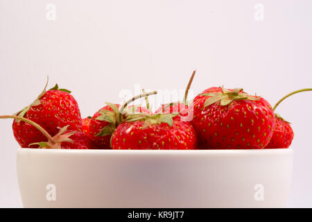 Le fragole in vaso Foto Stock