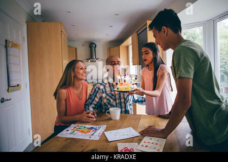 Soffiare le candele! Foto Stock