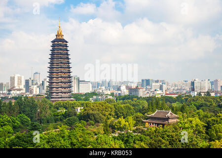 Pagoda del tempio Tianning,Changzhou,provincia dello Jiangsu, Cina Foto Stock