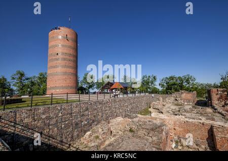 Rovine del castello teutonico e Torre Klimek in Grudziadz Affitto, città nel voivodato Kuyavian-Pomeranian, Polonia. Foto Stock