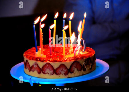 Torta di compleanno Foto Stock