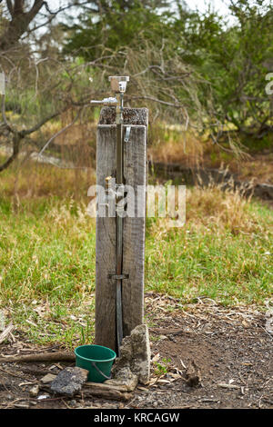 Immagini da tutto pipemakers park di Maribyrnong, Melbourne. Riflettono per lo più il ritorno di arte e natura a ex sito industriale Foto Stock