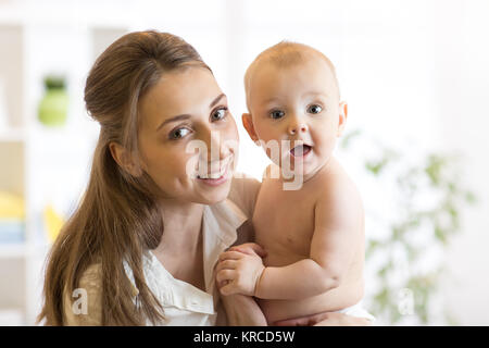 Ritratto di felice la madre e il bambino Foto Stock