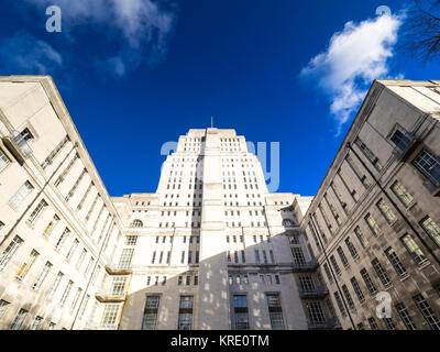 Senato Università di Londra - il centro amministrativo dell'Università di Londra, aperto 1937, architetto Charles Holden Foto Stock