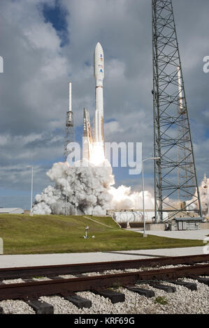 Atlas V 541 lancio Foto Stock