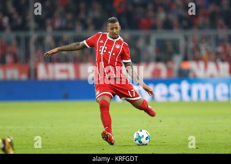 Monaco di Baviera, Germania. Xiii Dec, 2017. Jerome Boateng (Bayern) Calcio/Calcetto : tedesco 'Bundesliga' tra Bayern Munchen 1-0 1FC Koln nello stadio Allianz Arena di Monaco di Baviera, Germania . Credito: Mutsu Kawamori/AFLO/Alamy Live News Foto Stock