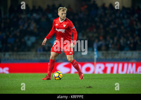 San Sebastian, Spagna. Xx Dec, 2017. (12) Johannes Geis durante lo spagnolo La Liga partita di calcio tra Real Sociedad e Sevilla C.F, a Stadio Anoeta, a San Sebastian, Spagna settentrionale, Domenica, Dicembre. 20, 2017. Credito: Gtres Información más Comuniación on line, S.L./Alamy Live News Foto Stock