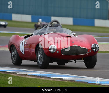 David Reed, Heinz Stamm, Aston Martin DB2/4 MkI, Bertone Spider, Royal Automobile Club, RAC, Woodcote Trophy, pre-56 auto sportive, Donington Historic F Foto Stock