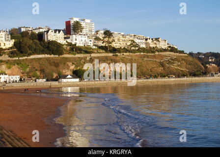 Lungomare di Torquay in Dicembre Foto Stock