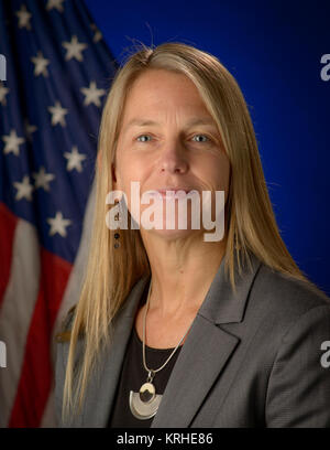 Ritratto, dava J. Newman, Vice Amministratore, Nazionale Aeronautica e Spaziale Administration (NASA), Mercoledì 20 Maggio 2015 presso la sede centrale della NASA a Washington. Photo credit: (NASA/Bill Ingalls) dava Newman, ritratto ufficiale. Foto Stock