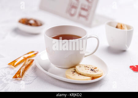 Tè con biscotti Foto Stock