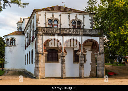 Evora, Portogallo - 20 Ottobre 2015: Don Manuel Palace è ancora oggi uno dei più bei palazzi di Evora. Questo monumento è interno al pubblico Foto Stock