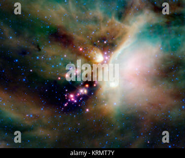 Una ricca collezione di coloratissimi oggetti astronomici è rivelato in questa suggestiva immagine di Rho Ophiuchi cloud complesse da NASAÕs wide field Infrared Explorer o saggio. La Rho Ophiuchi cloud (pronunciato Ôoh-fee-yoo-kiÕ e prende il nome da una stella luminosa nella regione) è trovato che si eleva al di sopra del piano della Via Lattea nel cielo notturno, al confine con le costellazioni di Ofiuco e dello Scorpione. È senz'altro una delle stelle più vicine regioni di formazione a terra, che ci permette di risolvere molto più dettagliato rispetto al più lontane regioni simili, come la nebulosa di Orione. La stupefacente varietà di colori diversi si vede in questo Foto Stock