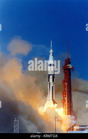 Apollo 7 si solleva da Cape Kennedy Launch Complex 34 Foto Stock