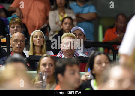 KEY BISCAYNE, FL - MARZO 27: Boris Becker, Jelena Djokovic è avvistata al Miami aperto a Crandon Park Tennis Center su Marzo 27, 2015 in Key Biscayne, Florida. Persone: Boris Becker, Jelena Djokovic Foto Stock