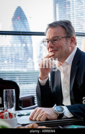 Dejonghe Wim, senior partner di Allen & Overy LLP studio legale internazionale con sede a Londra, Regno Unito. Foto Stock