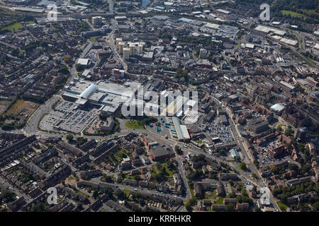 Una veduta aerea del centro di Wakefield, una città del West Yorkshire Foto Stock