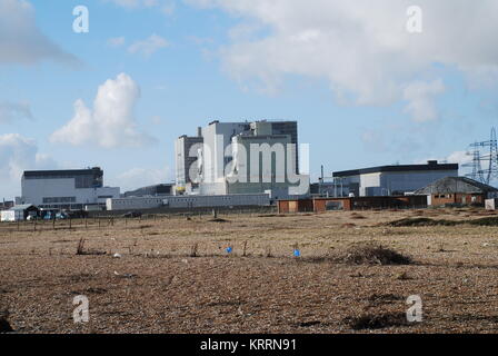 La centrale nucleare di Dungeness in Kent, in Inghilterra il 19 gennaio 2009. Foto Stock