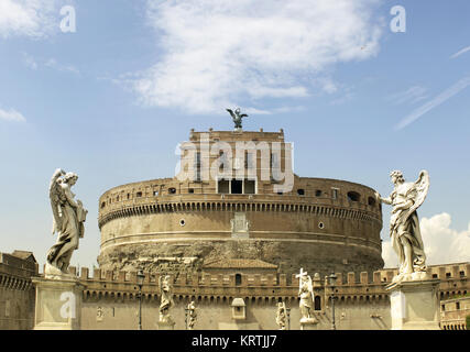 Splendida vista panoramica del castello di Santo Angelo a Roma, Italia Foto Stock