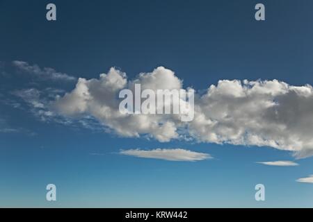 Nuvole nel cielo Foto Stock