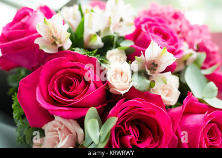 Rose rosse bouquet Foto Stock