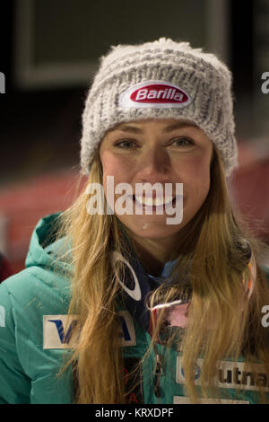 Courchevel, Francia. Xx Dec, 2017. Mikaela Shiffrin negli Stati Uniti d' America vincitore di slalom parallelo di Courchevel Ladies Ski World Cup 2017 Credit: Fabrizio Malisan/Alamy Live News Foto Stock