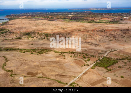 Vista del paesaggio di terra, costa del Madagascar Foto Stock