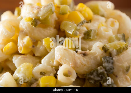 Close up di un italiano con insalata di pasta Foto Stock